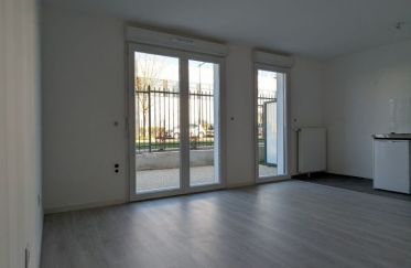 Apartment 1 room of 30 m² in Élancourt (78990)