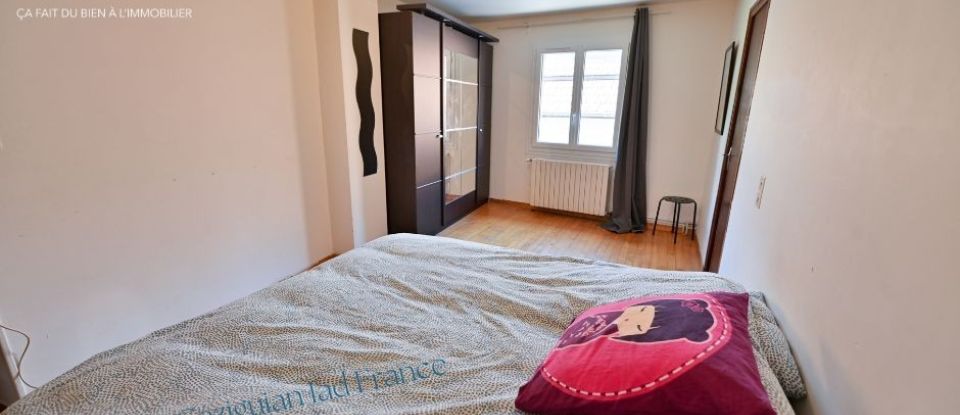 House 7 rooms of 90 m² in Rochebrune (05190)