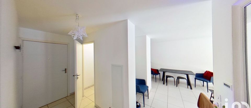 Apartment 3 rooms of 62 m² in Nice (06300)