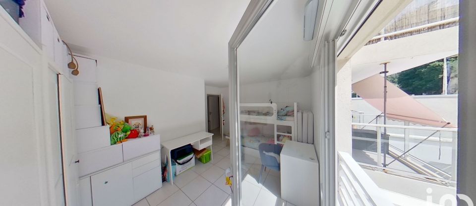 Apartment 3 rooms of 62 m² in Nice (06300)