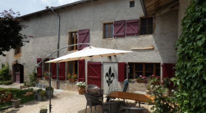 House 4 rooms of 344 m² in Chambon-sur-Dolore (63980)