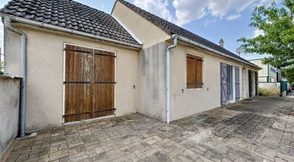 House 6 rooms of 101 m² in Dordives (45680)