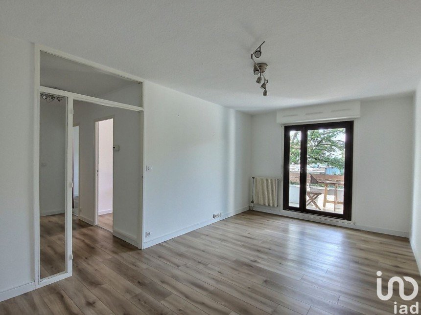 Apartment 2 rooms of 43 m² in Talence (33400)