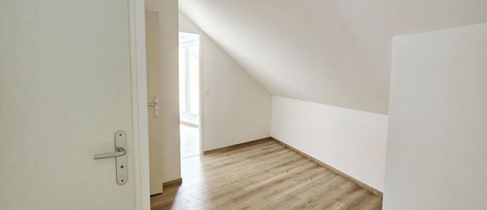 Apartment 3 rooms of 79 m² in Gretz-Armainvilliers (77220)