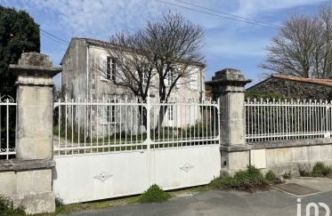 Maison 5 pièces de 179 m² à Dompierre-sur-Mer (17139)