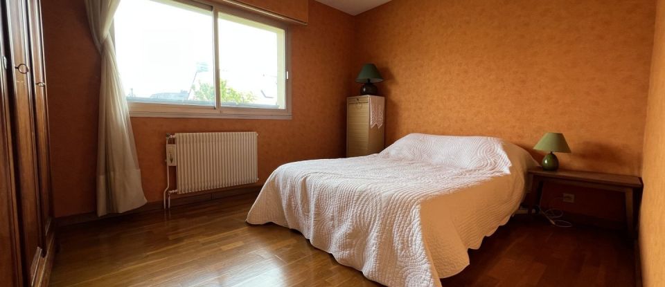 House 5 rooms of 108 m² in Saint-Jacques-de-la-Lande (35136)