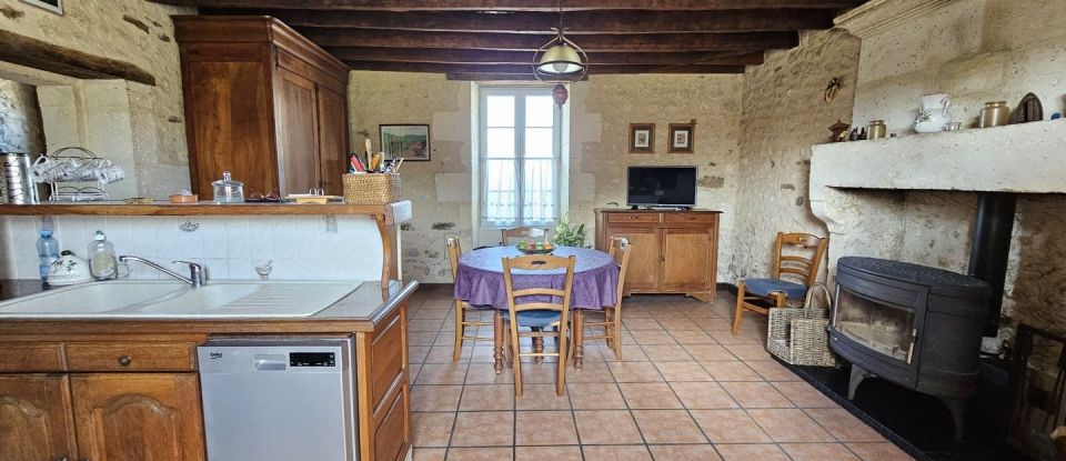 House 3 rooms of 153 m² in Dignac (16410)