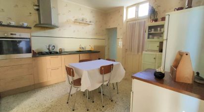 Apartment 3 rooms of 63 m² in Chenôve (21300)