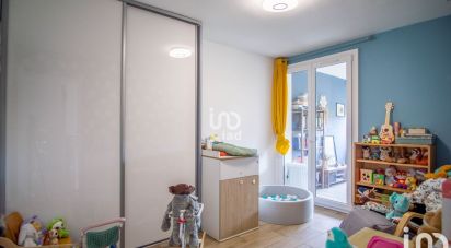 Appartement 4 pièces de 85 m² à Puget-sur-Argens (83480)