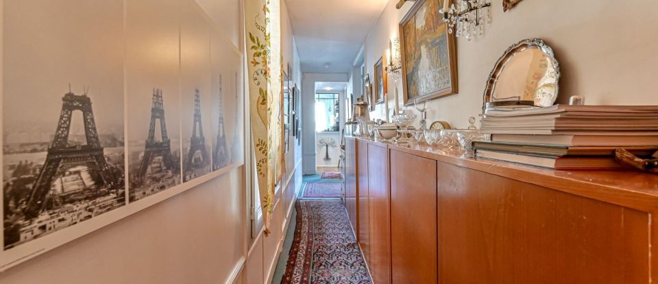 Appartement 3 pièces de 89 m² à Paris (75011)