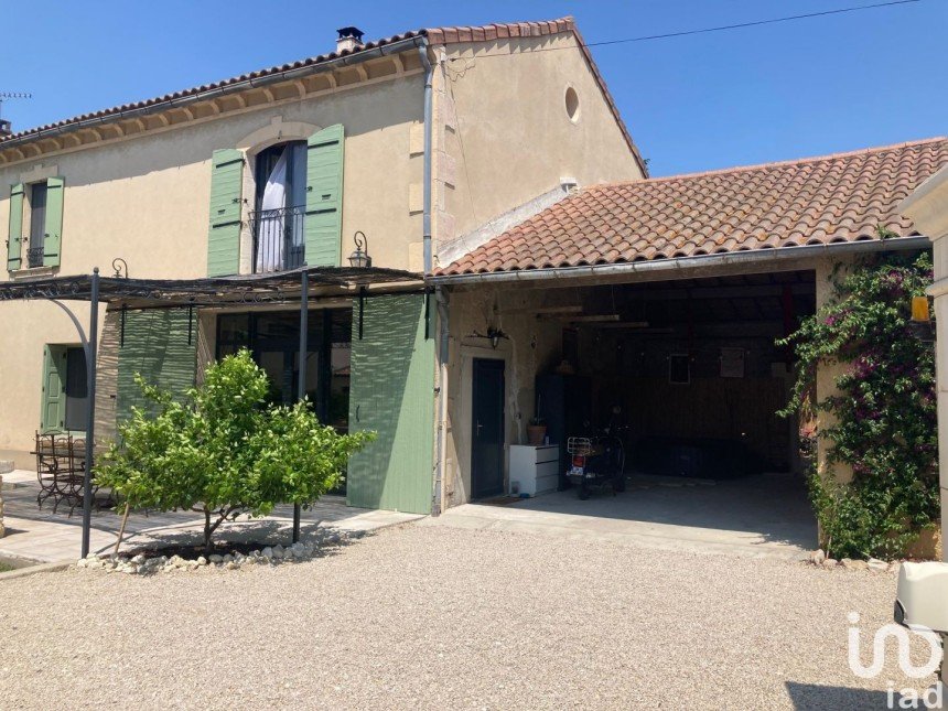 House 5 rooms of 147 m² in Avignon (84000)