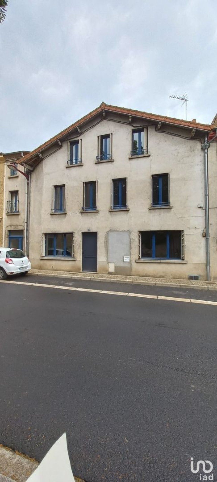 Maison 5 pièces de 125 m² à Lempdes-sur-Allagnon (43410)