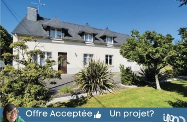 House 9 rooms of 199 m² in Rennes (35000)