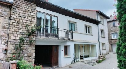 Village house 9 rooms of 134 m² in Nozières (07270)