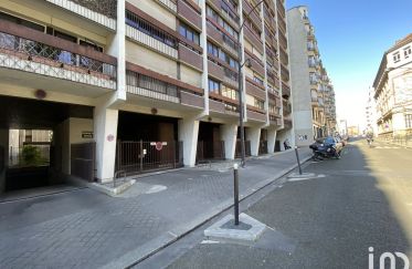 Parking/garage/box de 12 m² à Paris (75017)