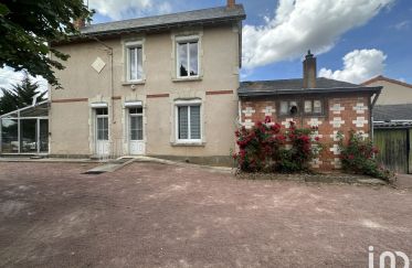 Maison 3 pièces de 86 m² à Thouars (79100)