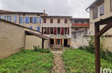 Building in Gaillac (81600) of 264 m²