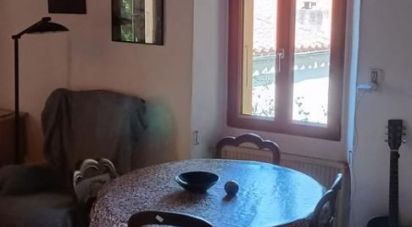 House 4 rooms of 85 m² in Duilhac-sous-Peyrepertuse (11350)