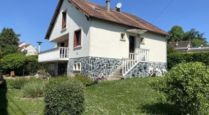 House 6 rooms of 117 m² in Château-Thierry (02400)