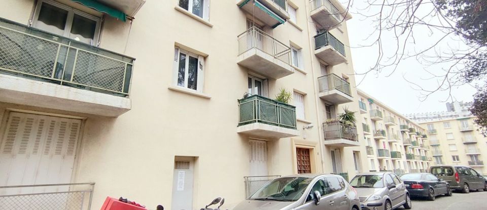 Apartment 3 rooms of 55 m² in Marseille (13004)