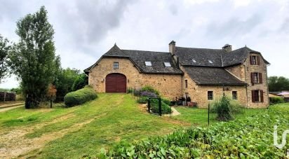 Country house 14 rooms of 460 m² in Privezac (12350)