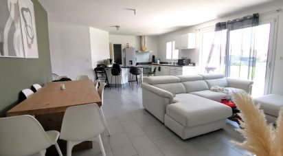 Maison 4 pièces de 98 m² à Seychalles (63190)