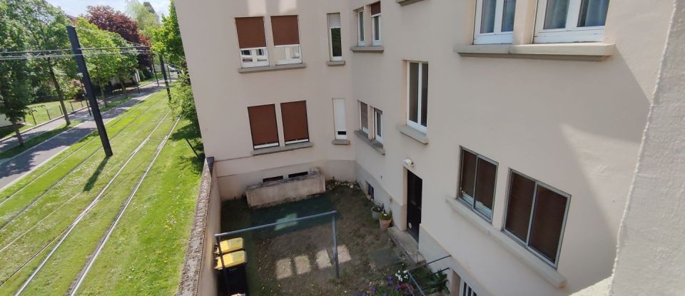Apartment 3 rooms of 82 m² in Mulhouse (68100)