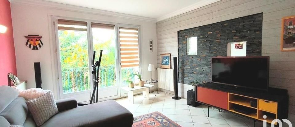 Maison 7 pièces de 161 m² à La Roche-sur-Yon (85000)