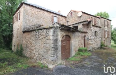 House 9 rooms of 200 m² in Les Costes-Gozon (12400)