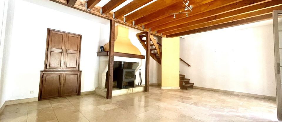 House 5 rooms of 103 m² in Limousis (11600)