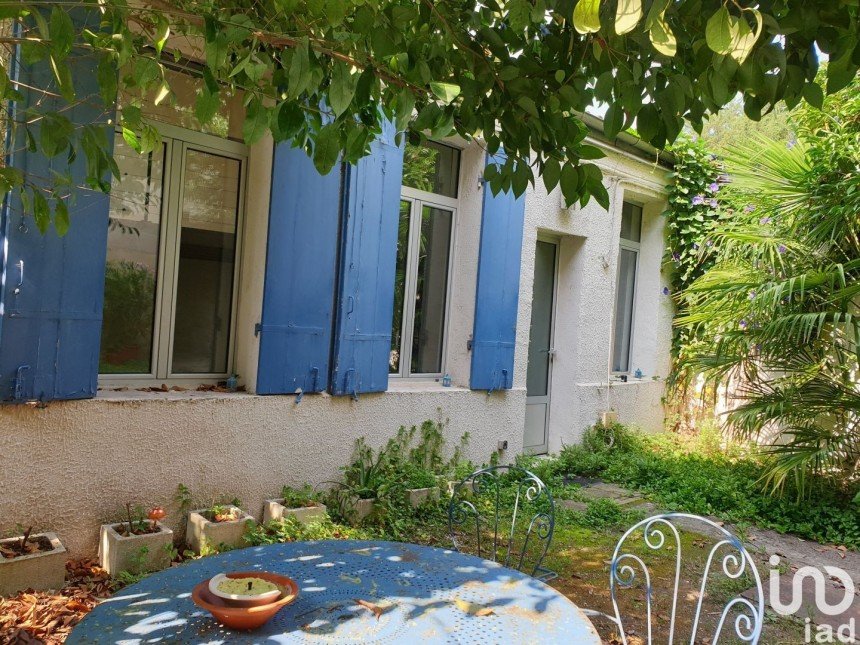 House 2 rooms of 46 m² in Bordeaux (33000)