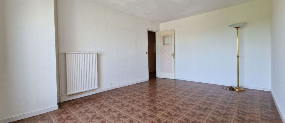 Apartment 3 rooms of 65 m² in Joinville-le-Pont (94340)