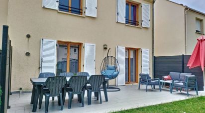 Maison 4 pièces de 98 m² à Guignes (77390)