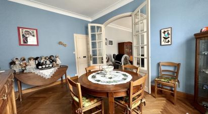 House 7 rooms of 230 m² in Thouars (79100)
