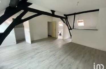 Apartment 1 room of 31 m² in Joigny (89300)