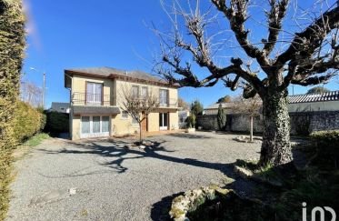 House 6 rooms of 132 m² in Laloubère (65310)