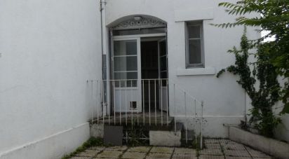 House 5 rooms of 233 m² in Brioude (43100)