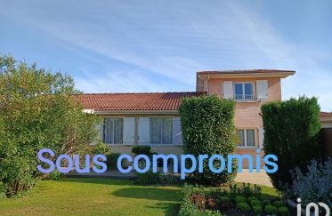 House 4 rooms of 129 m² in Tarbes (65000)