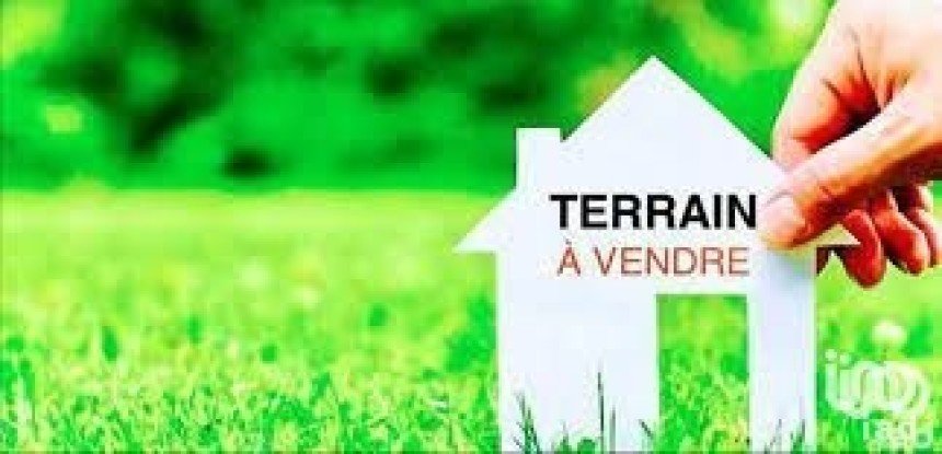 Land of 3,690 m² in Durfort-Lacapelette (82390)