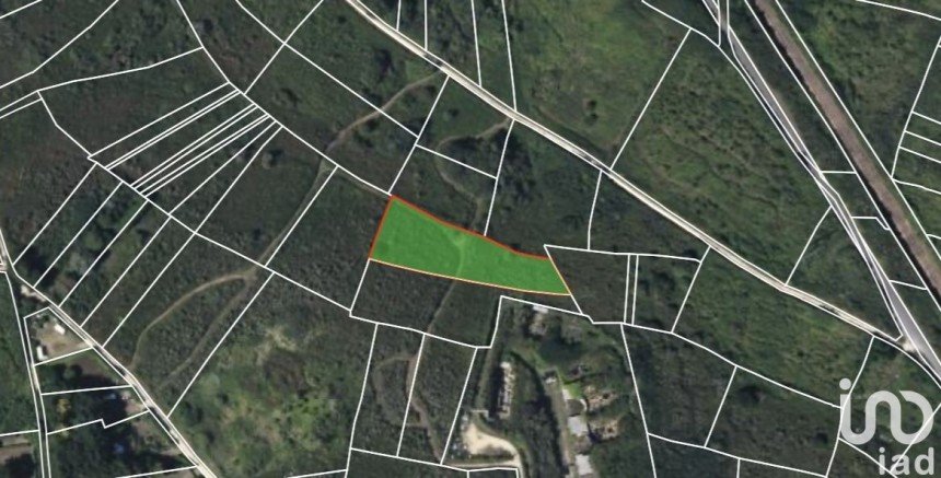 Land of 2,177 m² in Quiberon (56170)