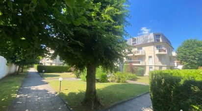 Apartment 4 rooms of 98 m² in Chantilly (60500)