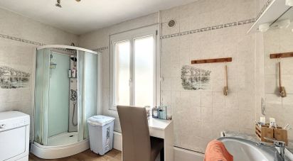House 7 rooms of 120 m² in Gournay-en-Bray (76220)