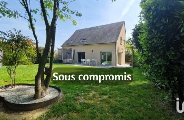 Maison 7 pièces de 135 m² à Saint-Lambert-la-Potherie (49070)