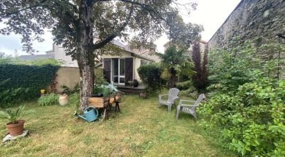 House 3 rooms of 90 m² in Parthenay (79200)