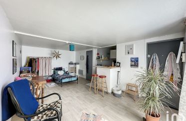 Appartement 1 pièce de 27 m² à Brie-Comte-Robert (77170)