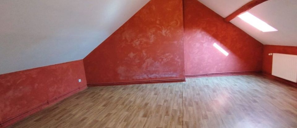 House 6 rooms of 108 m² in Bailleul-sur-Thérain (60930)