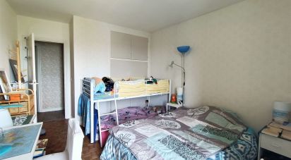 Appartement 4 pièces de 78 m² à Lorient (56100)