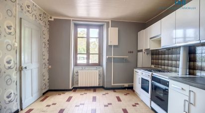 House 3 rooms of 72 m² in Lupé (42520)