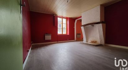 Maison 2 pièces de 60 m² à Bogny-sur-Meuse (08120)