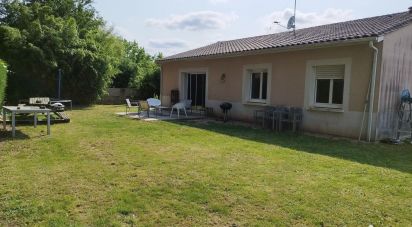 House 4 rooms of 90 m² in Coutras (33230)